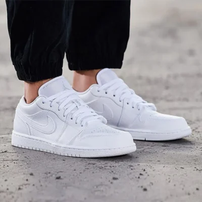 Air Jordan 1 Low White/White - Image 3
