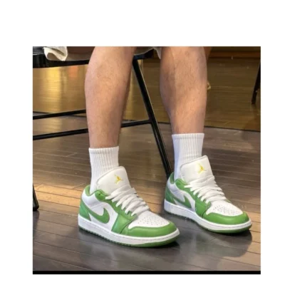 Air Jordan 1 Low Se 'Chlorophyll' - Image 4