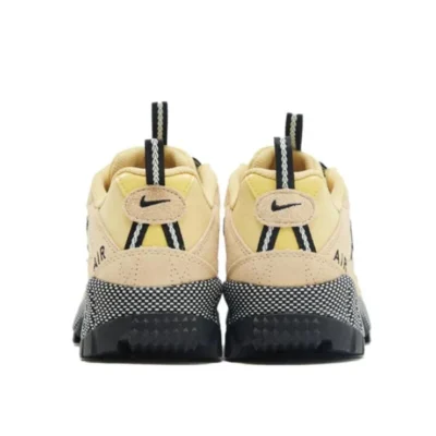 Nike Air Humara 'Sesame Saturn Gold' - Image 2