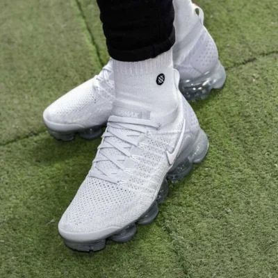 Nike Air VaporMax 2 'Pure Platinum' - Image 3