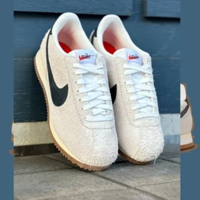 Nike Cortez Vintage 'Beige/Black' - Image 3