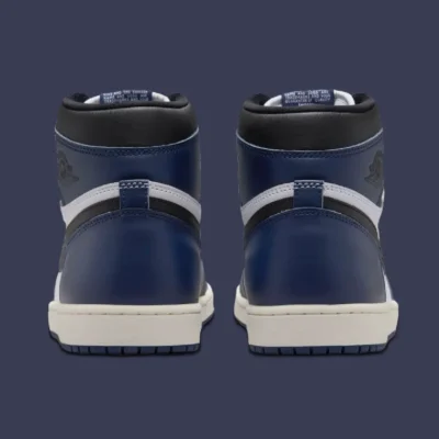 Air Jordan 1 Retro High OG Midnight Navy - Image 2