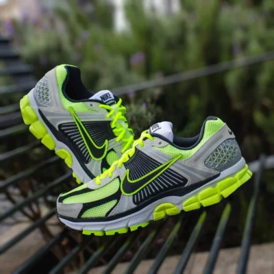 Nike Zoom Vomero 5 "Lite Lime/Metallic" - Image 3