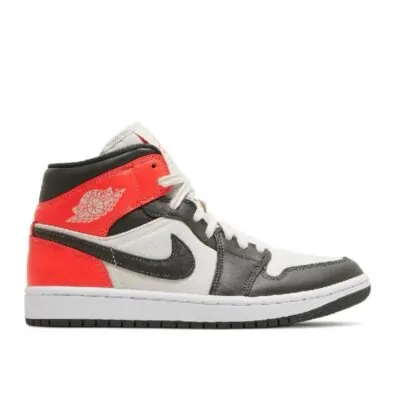 Air Jordan 1 Mid SE (W) 'Newsprint'