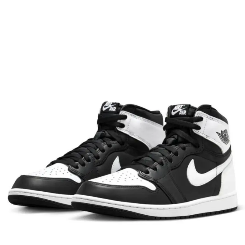 Air Jordan 1 Retro High OG "Black/White" - Image 2
