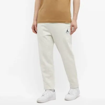 Air Jordan Essential Statement Fleece Pants - Oatmeal - Image 2