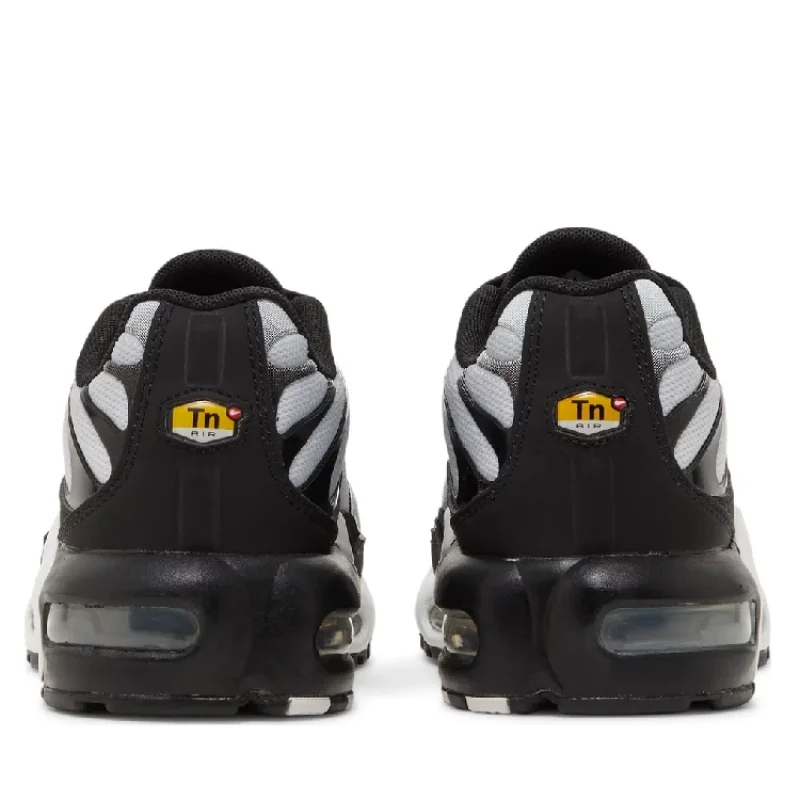 Nike Air Max Plus (GS) 'Black Metallic Silver' - Image 3