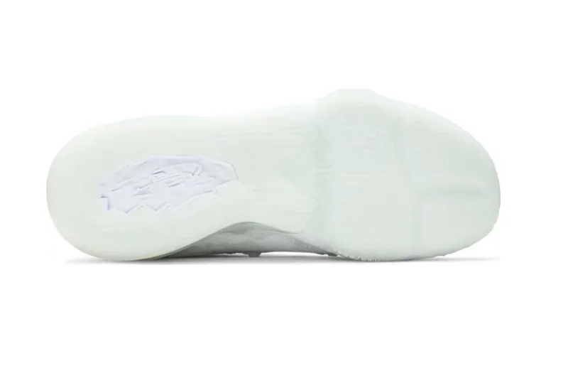 LeBron 17 Low 'White Camo' - Image 3