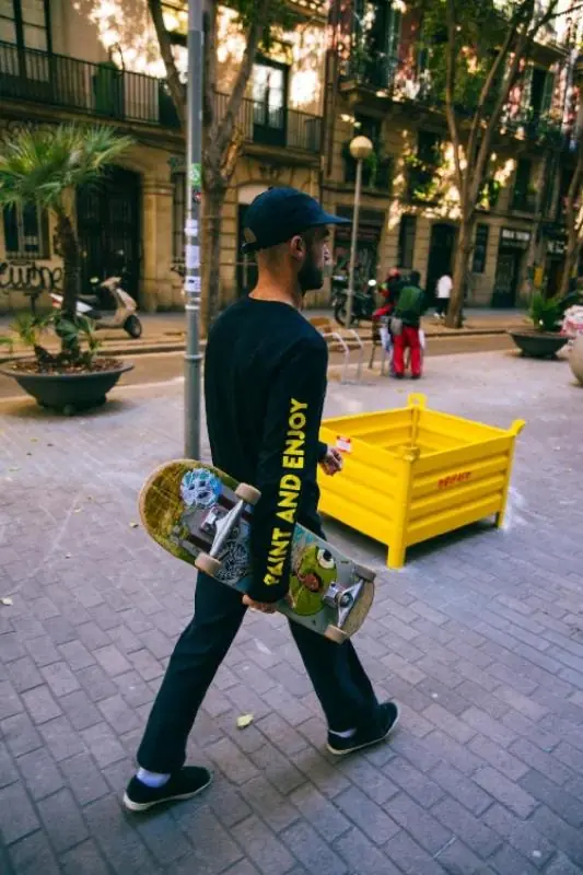 MTN 'Paint and Enjoy' Long Sleeve T-Shirt/Hosszú Ujjú Póló - Image 4