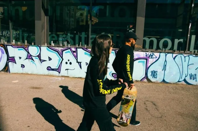 MTN 'Paint and Enjoy' Long Sleeve T-Shirt/Hosszú Ujjú Póló - Image 5