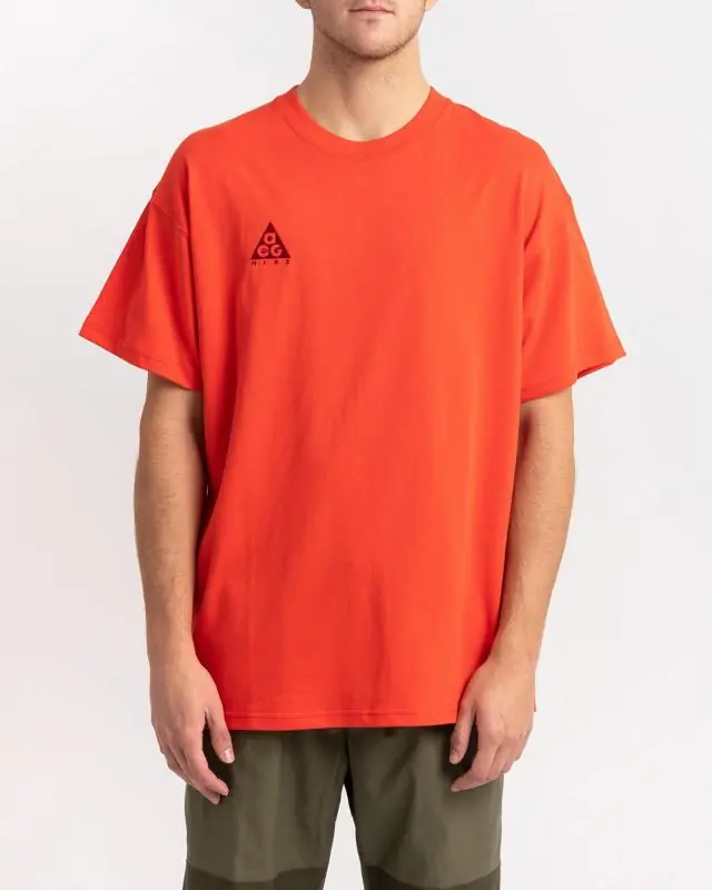 Nike ACG Logo T-Shirt - Habanero Red/ Noble Red