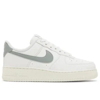 Nike Air Force 1 '07 Next Nature (W) - Sail / Mica Green