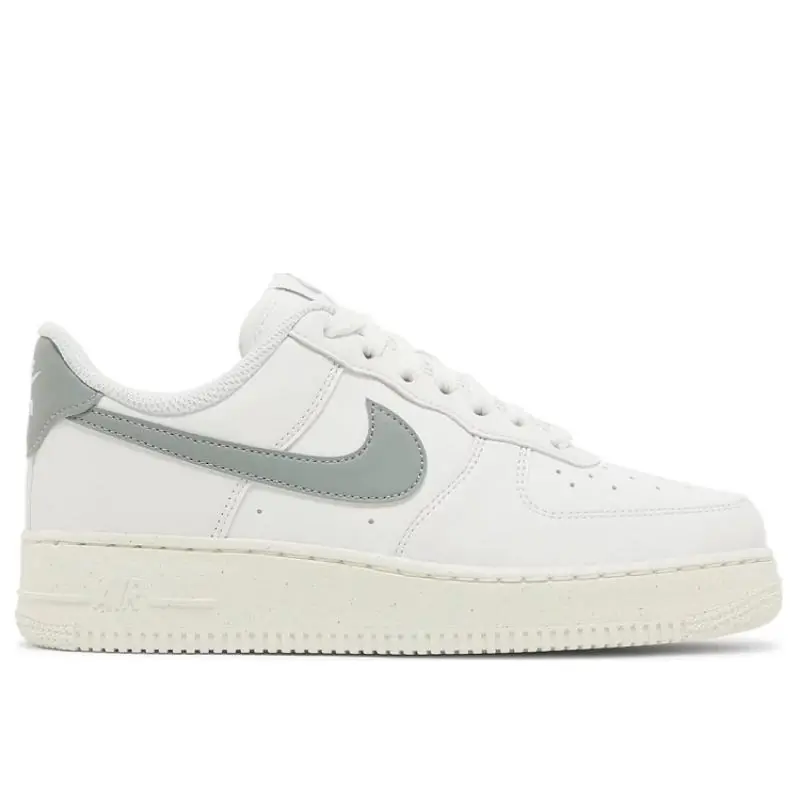Nike Air Force 1 '07 Sail/Mica Green