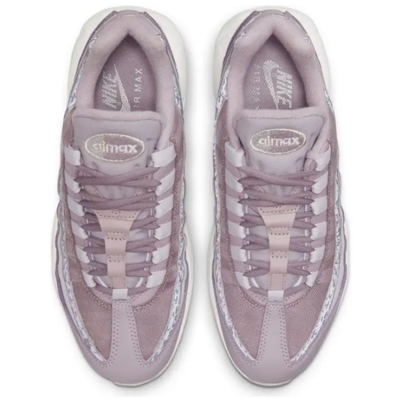 Nike Air Max 95 (W) - Plum Fog / Metallic Silver - Image 3