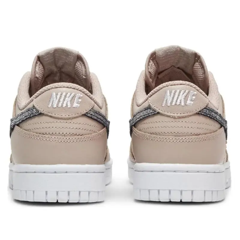 Nike Dunk Low SE (W) 'Primal Pink' - Image 3