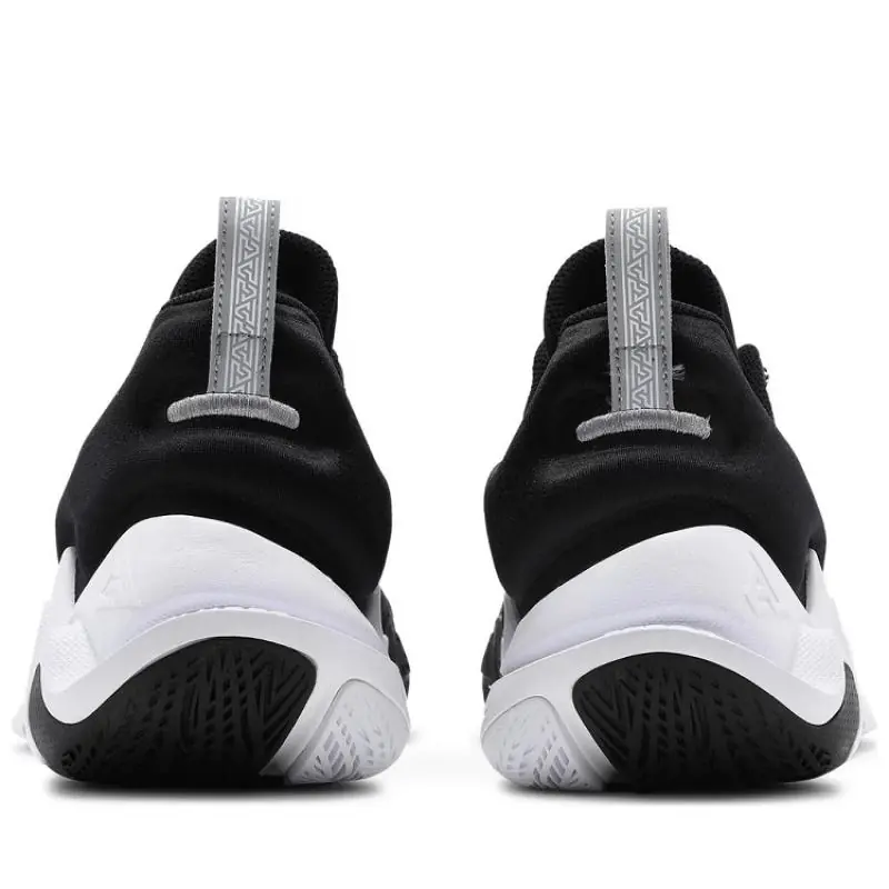 Nike Giannis Immortality - Black / Volt - Image 3