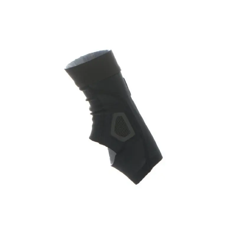 Nike Hiperstrong Strike Bokavédõ (1 pár) - Image 2