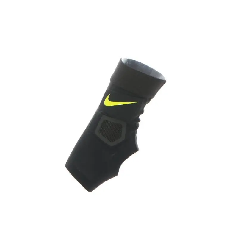 Nike Hiperstrong Strike Bokavédõ (1 pár)