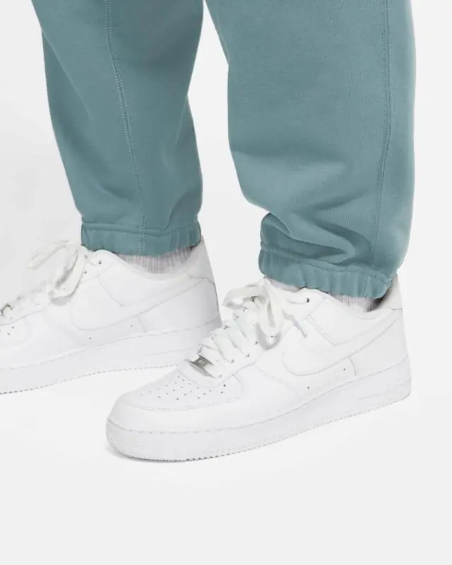 Nike Solo Swoosh Fleece Pants - Hasta/ White - Image 4