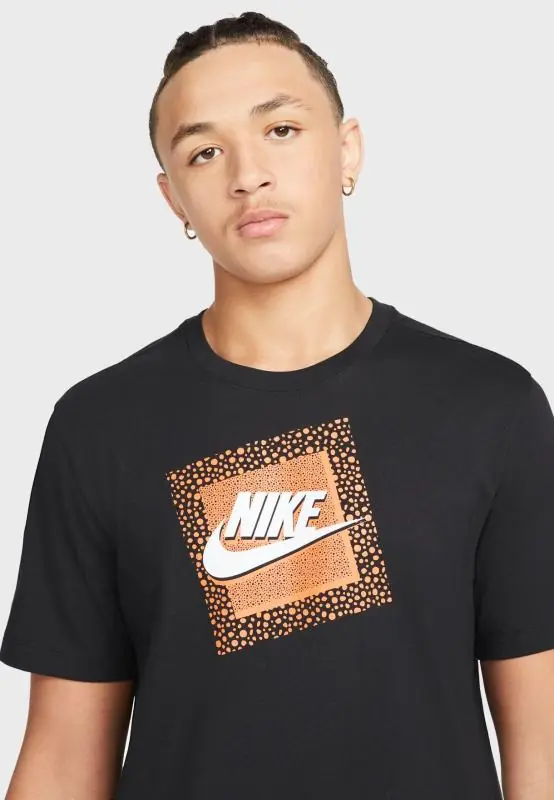 Nike Sportswear 3 Month Franchise Short Sleeve T-Shirt - Black - Image 2