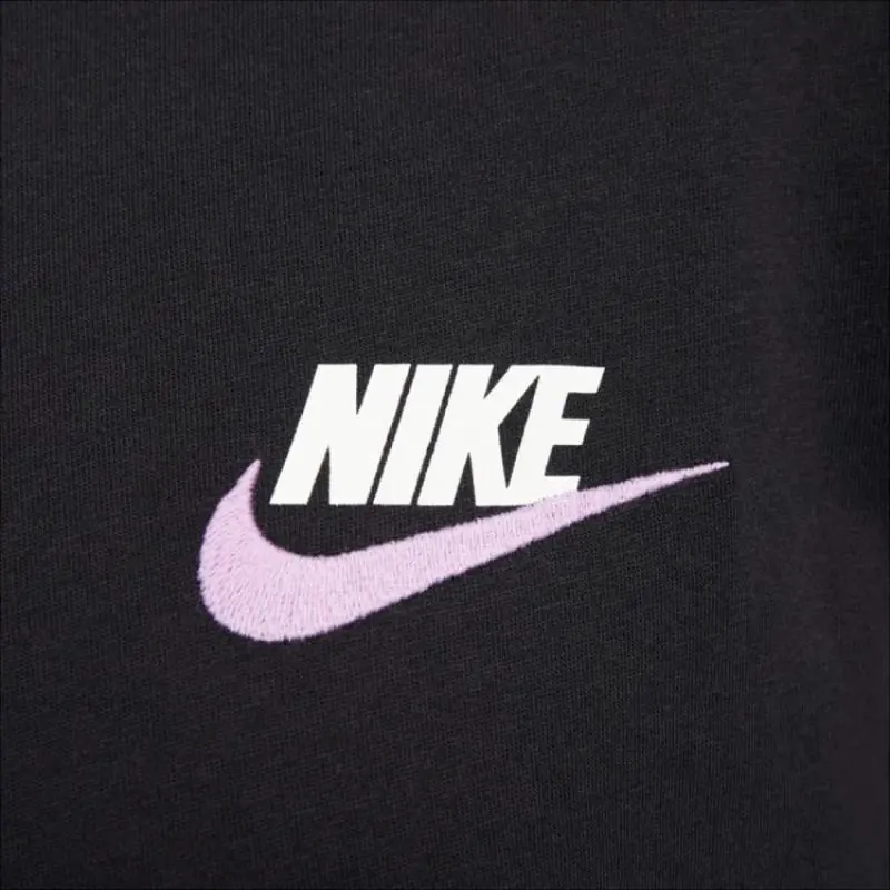 Nike Sportswear Club+ T-Shirt Black - Image 2