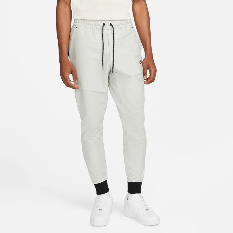 Nike Sportswear Dri-Fit Tech Pack Pants Light Silver/Black