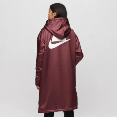 Nike Sportswear Nike Sport Pack Synthetic-Fill Parka - Night Maroon/ Muslin/ White - Image 2
