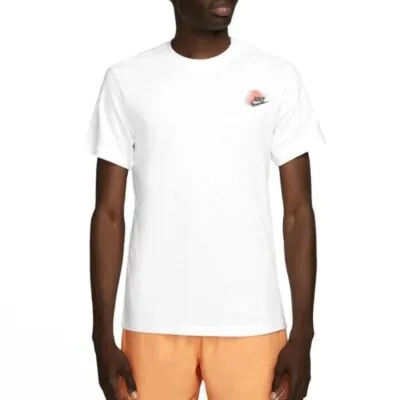 Nike Sportswear Standard Issue T-Shirt White