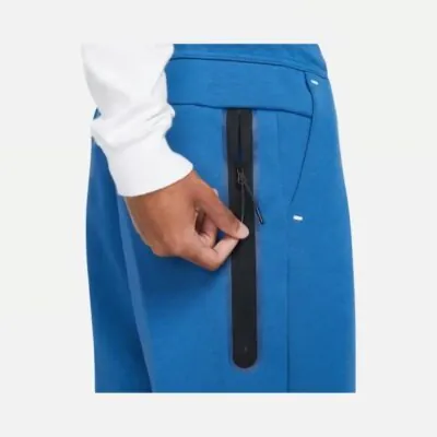 Nike Sportswear Tech Fleece Shorts - Dark Marina Blue/ Light Bone - Image 4
