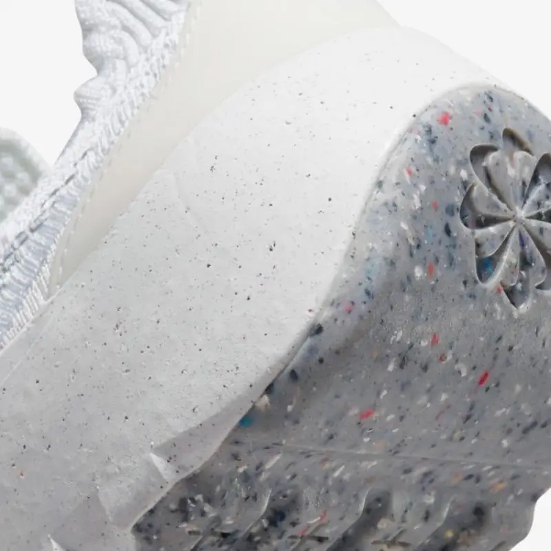 Nike Space Hippie 04 (W) 'Pure Platinum' - Image 3